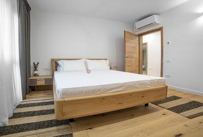 Priveliste frumoasa catre Masivul Postavarul - 19