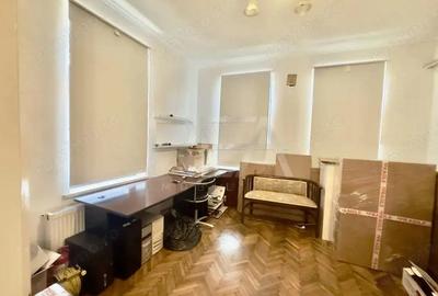 Vila 6 camere, Titulescu, Curte ?i zona de relaxare Metrou la 7 minute - 11