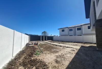 Duplex cu 4 camere cu Canalizare în Bragadiru - 12