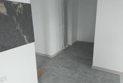 Vând apartament cu 3 camere bloc nou Ovidiu Vând apartament cu 3 camere bloc nou Ovidiu - 5