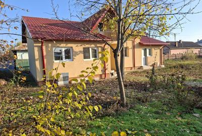 Casa RATESTI/Patuleni- Arges, renovata/finisaje moderne, teren 1055mp. - 2