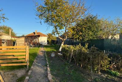 Casă cu 2 camere cu Teren 1700 Mp în Corbu - 6