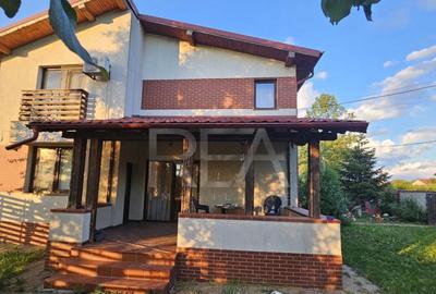 Casă cu 5 camere cu Teren 543 Mp în Gulia - 2