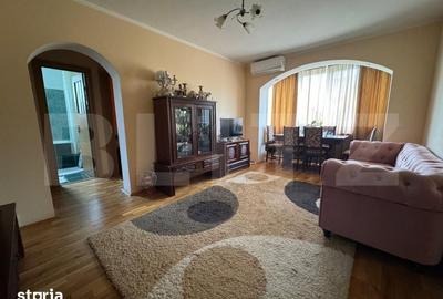 Apartament cu 3 camere semidecomandat în Central - 2