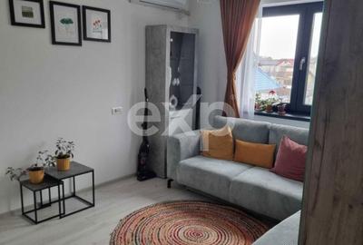 Garsonieră decomandată, mobilată în Trivale - 3