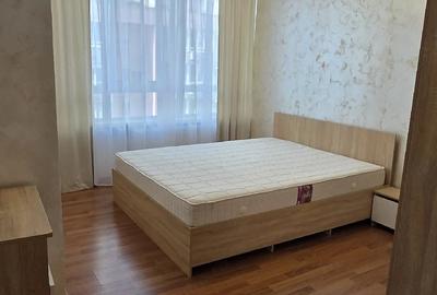 Apartament cu 3 camere semidecomandat în UTA - 3