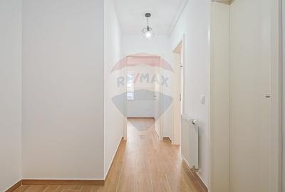 Apartament cu 1 camere decomandat în Tractorul - 6