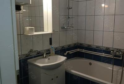 Inchiriez apartament 3 camere, etaj 3, zona Miramar - 10