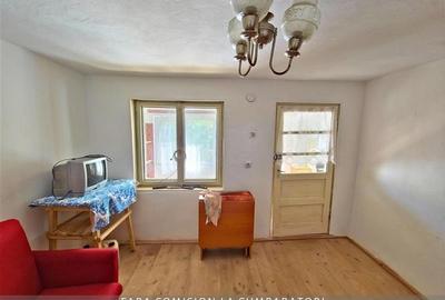 CASA IN BERISLAVESTI - LA 8 KM DE CALIMANESTI - 12