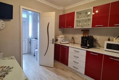 Vanzare apartament 3 camere dec in Galati, Sid-Vest, parter cu gradina - 5