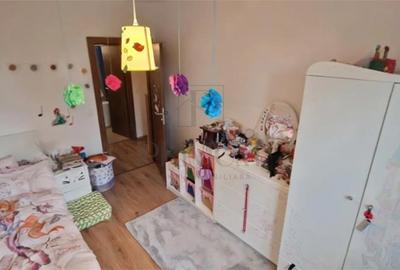 Apartament cu 3 camere decomandat, mobilat în Lipovei - 8