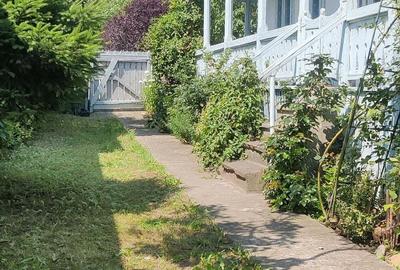 Vand casa cu teren la tara - 6