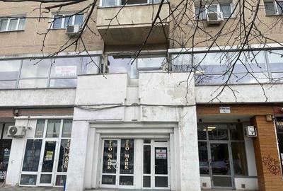 Spațiu comercial, de 40 mp, în Exterior Vest - 1