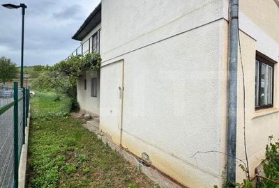 Casă cu 6 camere cu Teren 1060 Mp în Central - 3