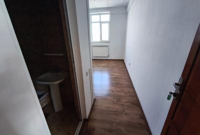 Spațiu comercial, de 261 mp, în Km 4-5 - 9