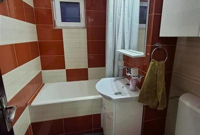 Apartament cu 3 camere decomandat în Vasile Aaron - 5