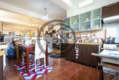 Casa / Vila cu 7 camere de vanzare I Poiana Campina I Com... - 3