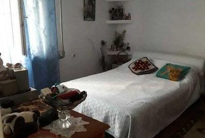 Casă cu 4 camere decomandat cu Teren 280 Mp în Central - 5