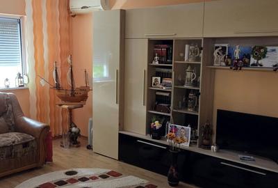 Apartament cu 2 camere decomandat în Central - 2