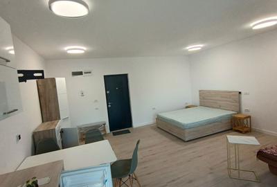 Garsonieră decomandată în Nord