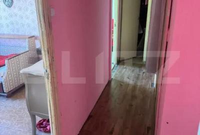 Apartament cu 4 camere decomandat în Central - 2