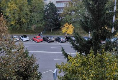 De vanzare apartament 2 camere Bul. Pandurilor - 3