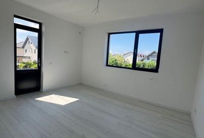 Casă cu 3 camere cu Teren 200 Mp în Central - 6