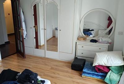 Apartament cu 3 camere decomandat în Ștefan cel Mare - 12