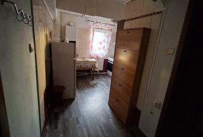 Apartament cu 2 camere semidecomandat în Republicii - 3