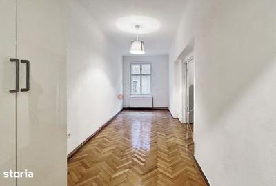 Apartament cu 3 camere, mobilat în Centrul Istoric - 5