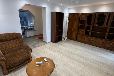 Apartament cu 3 camere semidecomandat în Plopilor - 24