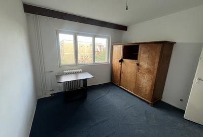 Apartament cu 3 camere decomandat, mobilat în Torontalului - 3