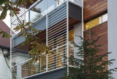Vanzare imobil 2015 arhitectura deosebita cu terase si curte Palatul Cotroceni - 2