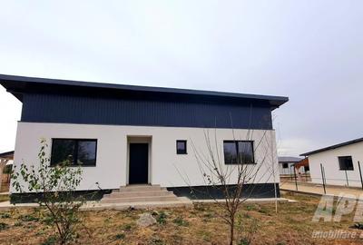 Casă individuală cu 4 camere cu Teren 400 Mp în Crevedia - 8