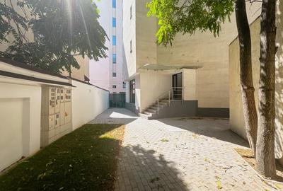 Bloc integral in Piata Unirii. Pretabil pentru Hotel, Clinica Medicala, birouri - 4