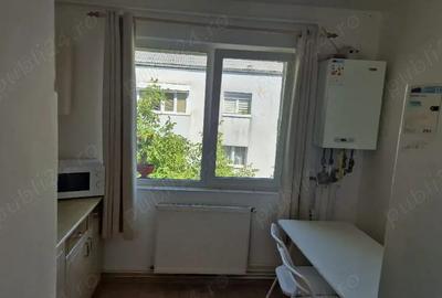 Inchiriez apartament - 3