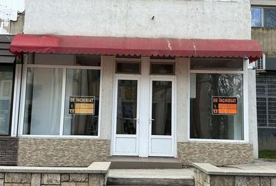 Spațiu comercial, de 50 mp, în Central - 7