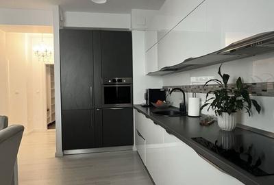 Apartament cu 3 camere în UTA - 3