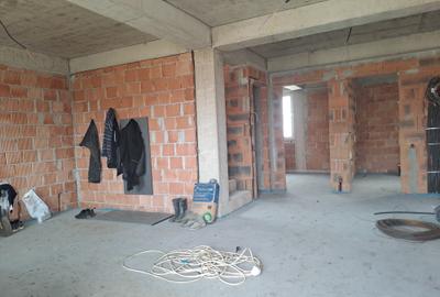 Vila individuala, incalzire prin pardoseala, teren 325 mp - 2