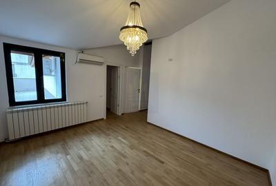 Apartament 5 camere si terasa de inchiriat *Dorobanti* prima inchiriere - 14