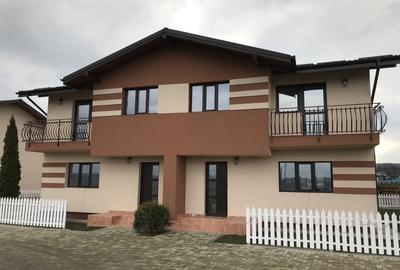 Apartament cu 4 camere decomandat, mobilat în Miroslava