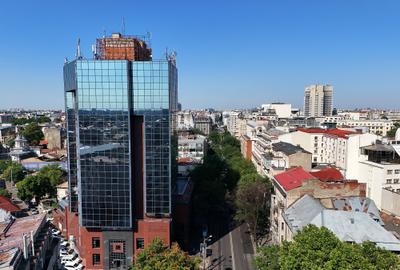 Birou, de 10,970 mp, în Universitate - 10