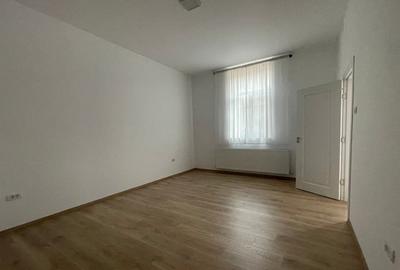 Birou, de 35 mp, în Ultracentral - 3