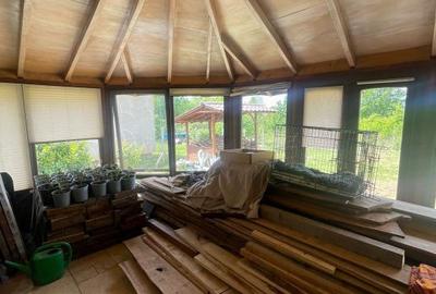 Casă cu 3 camere în Tăuții de Sus