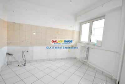 Apartament cu 4 camere decomandat în 13 Septembrie