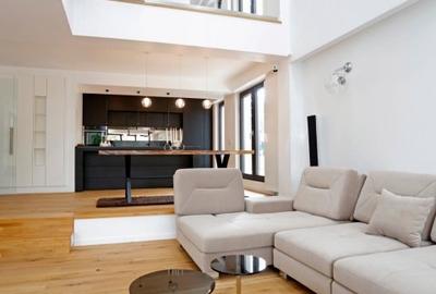 Casă cu 3 camere cu Teren 850 Mp în Central - 3