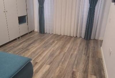 Vanzare apartament  3 camere,vedere către Coloana Infinit, 168000 € - 7