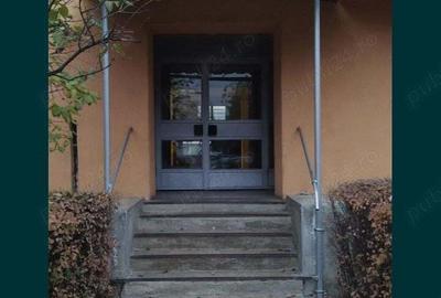 Garsonieră decomandată în Astra - 2