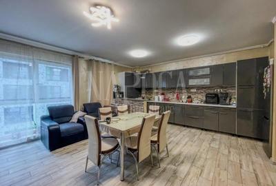 Apartament 4 camere de vanzare in Floresti - 2