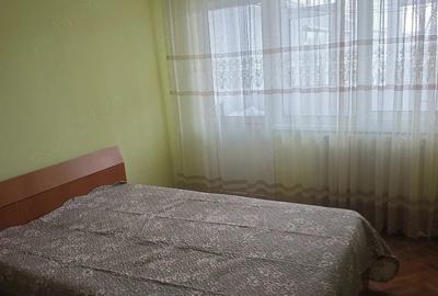 Apartament cu 3 camere semidecomandat în Viziru 1 - 1